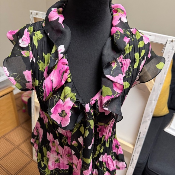 Adorable Sunny Leigh Blouse Size Small - Picture 3 of 5